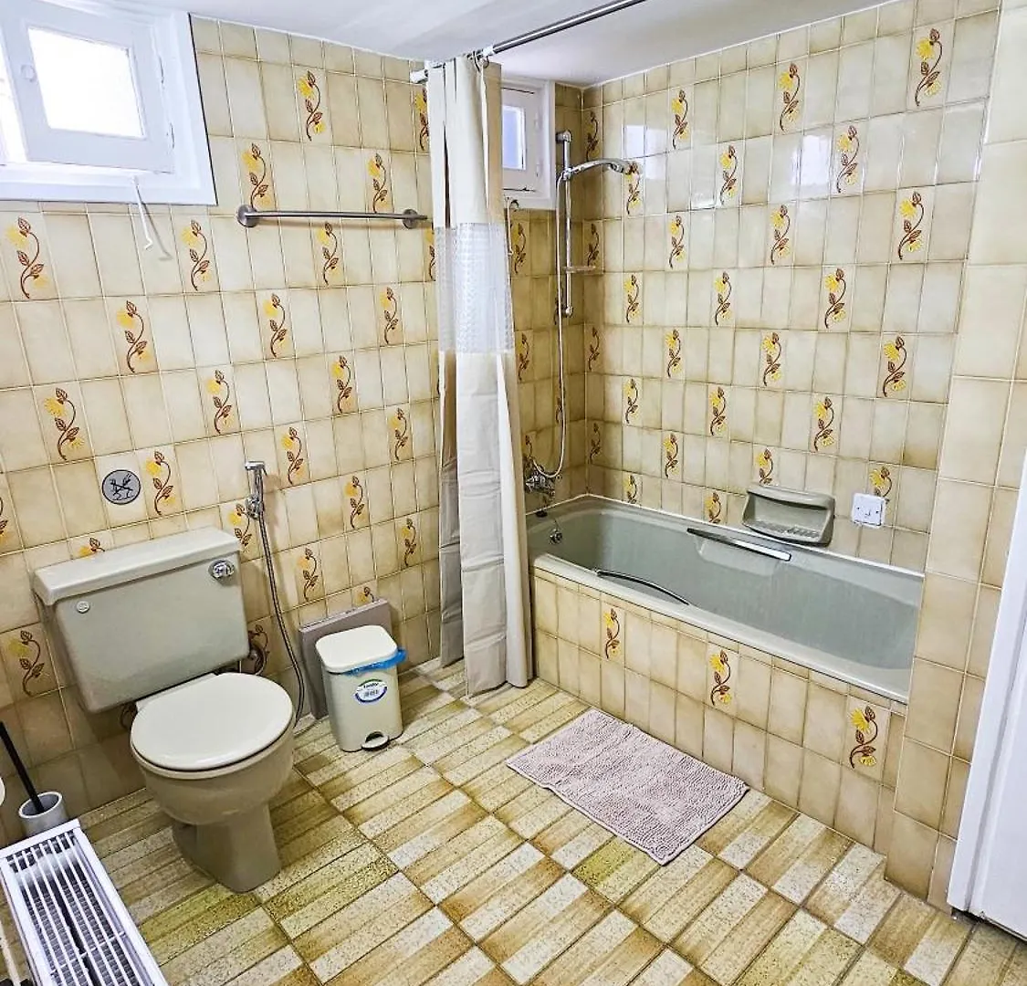 The Lemon Tree Hostel Larnaca