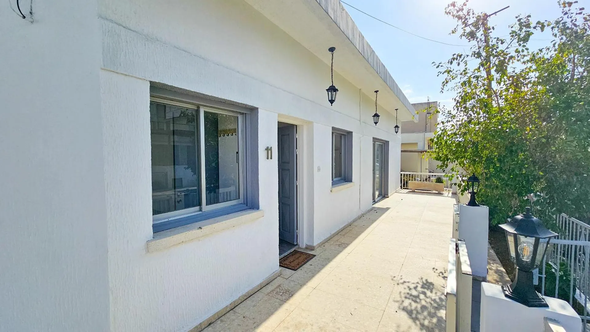 The Lemon Tree Hostel Larnaca 0*,  Cyprus